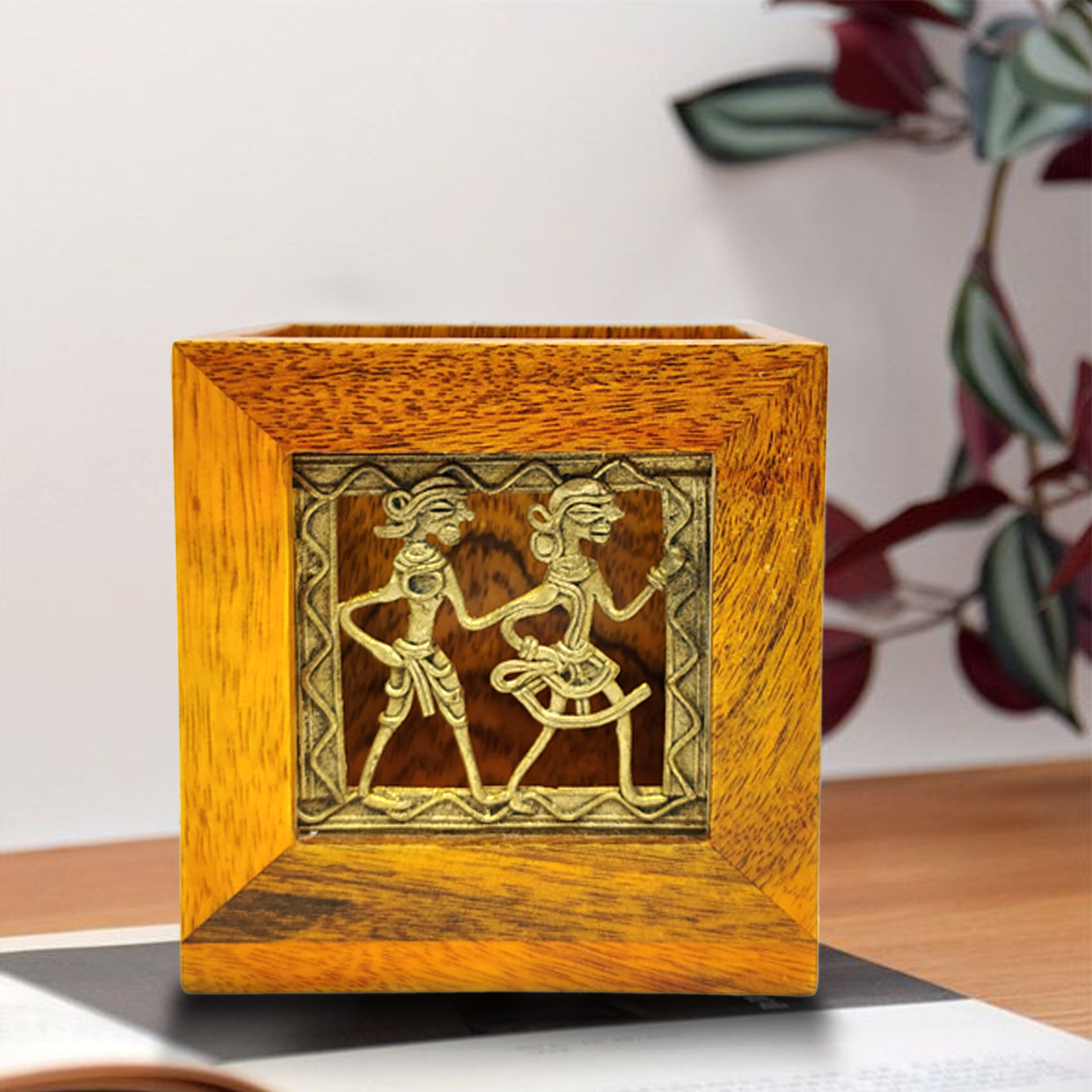 Dhokra Pen Stand | Artistic Design | Home & Office Decor