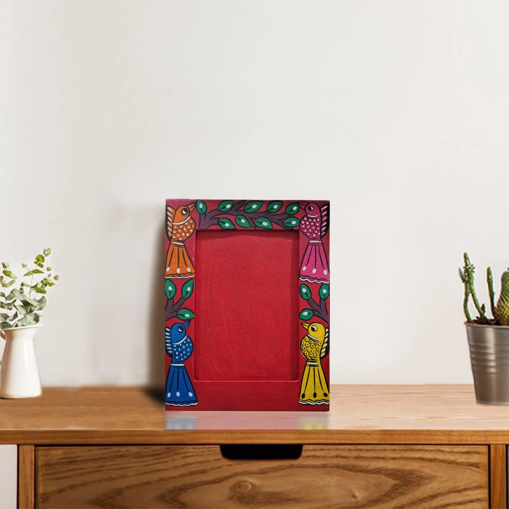 Hand-Painted Pattachitra Photo Frame (bird)
