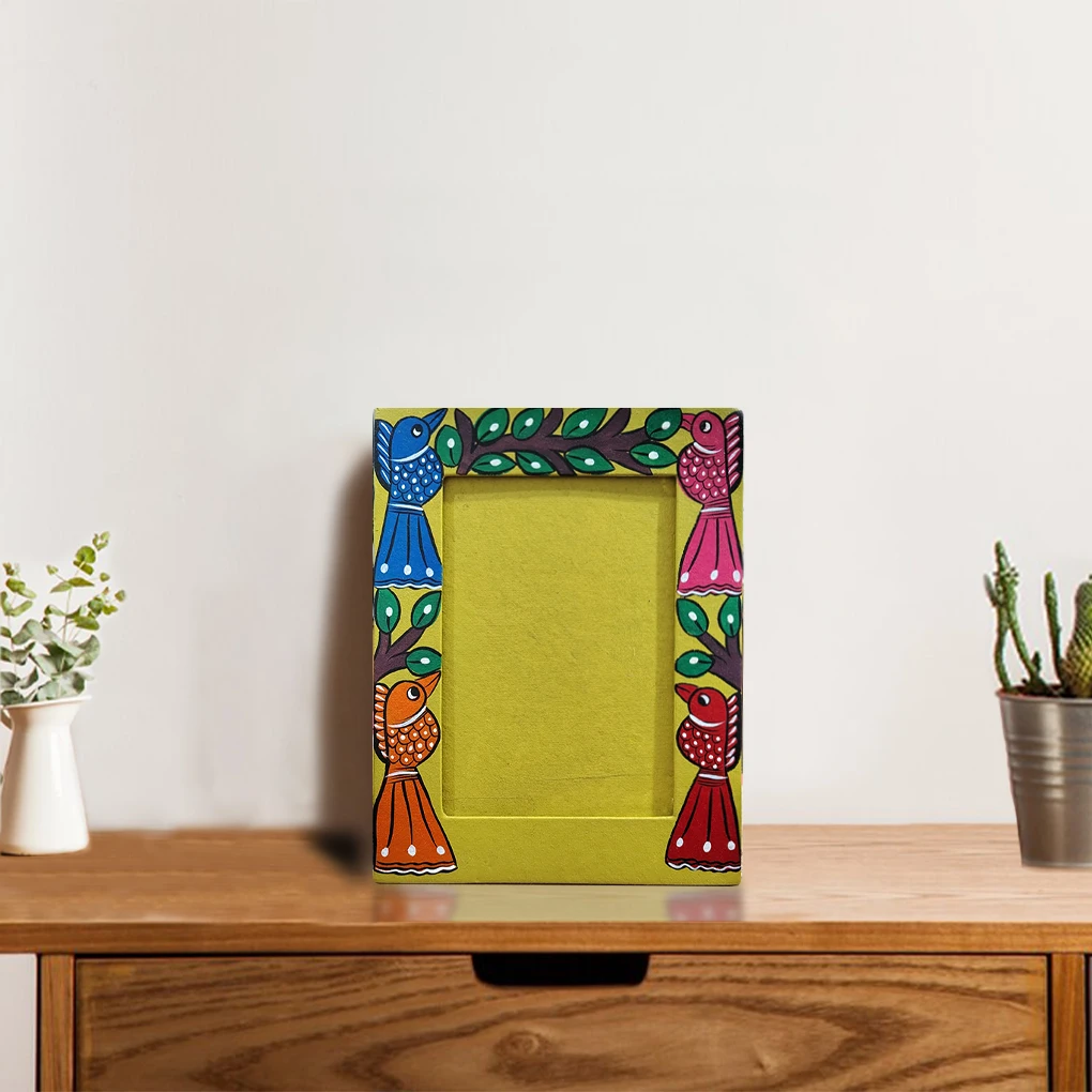 Hand-Painted Pattachitra Photo Frame (Bird)