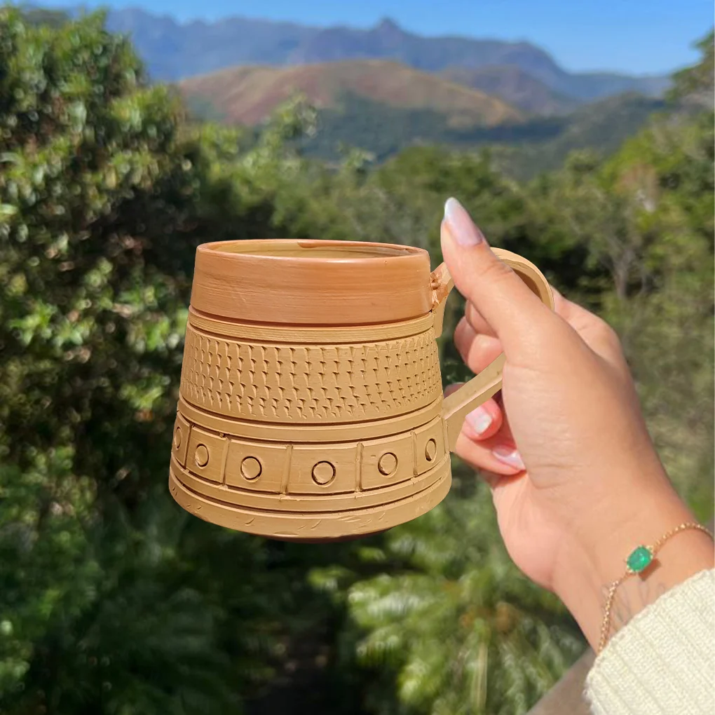 Traditional art mug