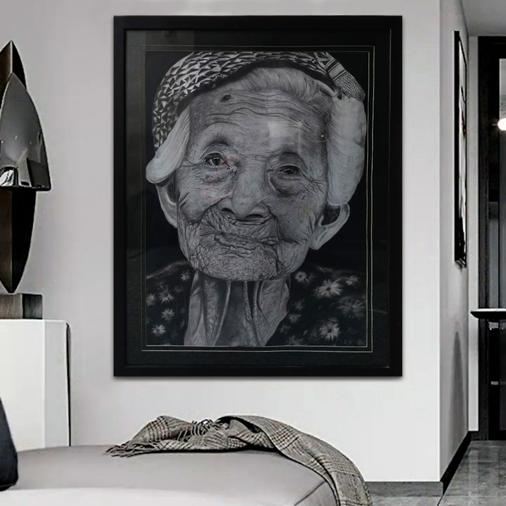 Realistic Portrait of an Elderly Woman – Charcoal Art on Paper