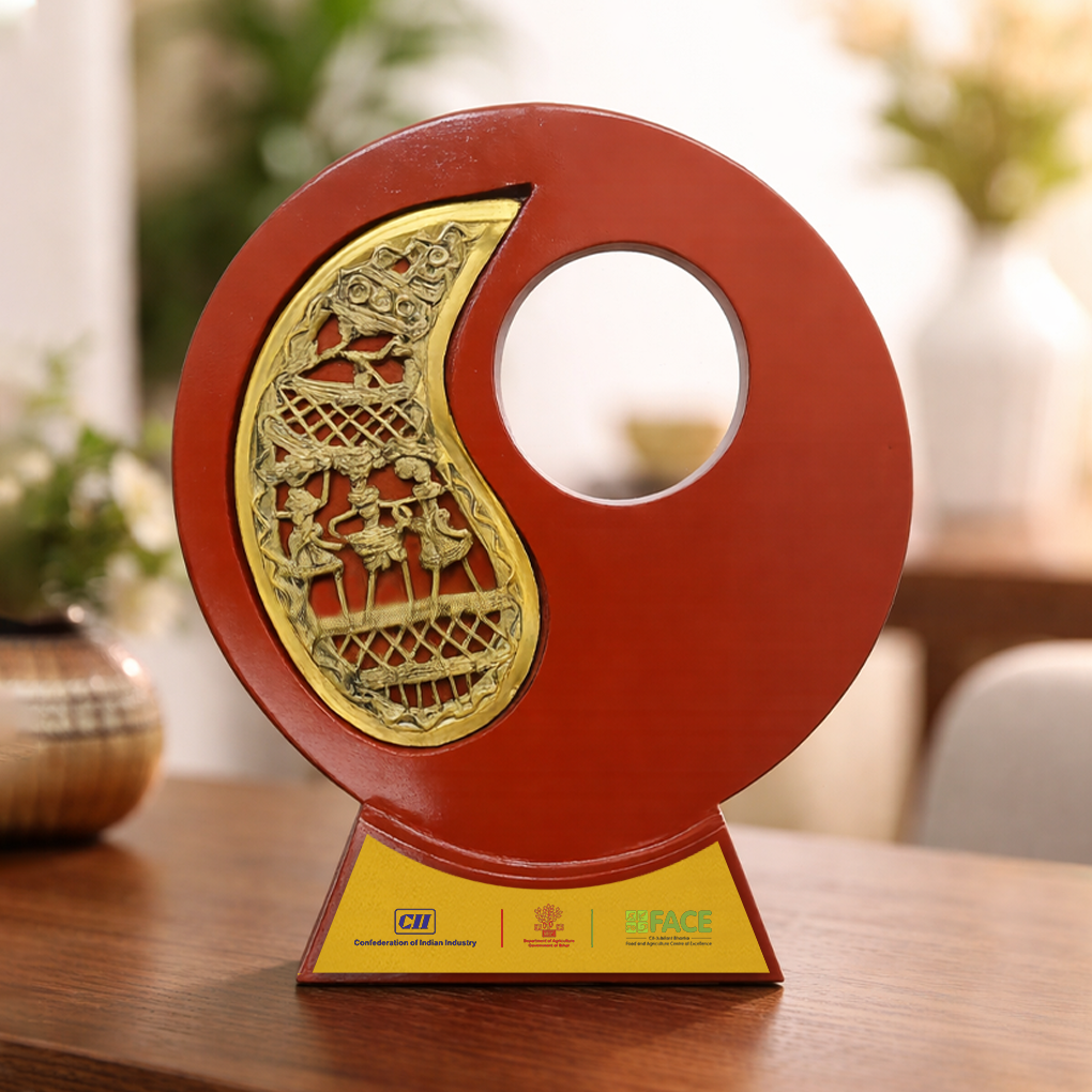 Handcrafted Dhokra Art Circular Showpiece with Tribal Motif | Antique Finish Decorative Table Accent