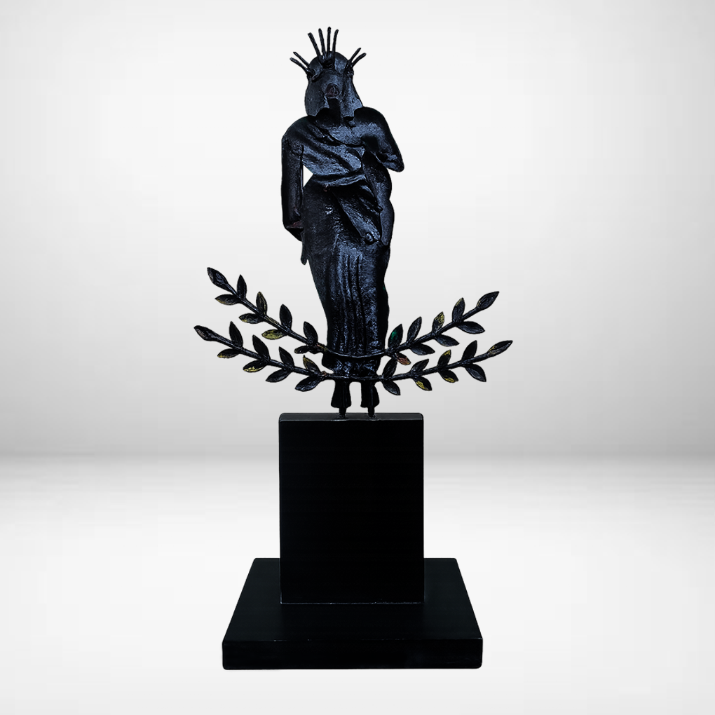 Handcrafted Tribal Lady Figurine Memento with Leaf Design Base - Image 5